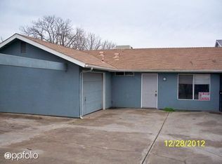 1444 Cottage Pl, Porterville, CA 93257