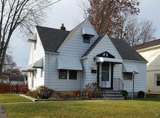 1340 Sunset Rd, Mayfield Heights, OH 44124