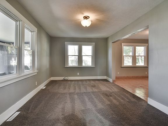 4th image of 917 N 42nd St