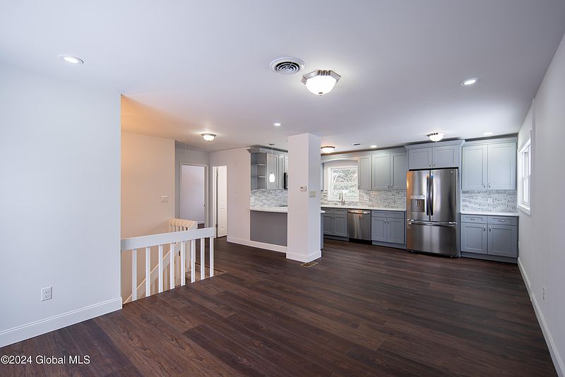 3rd image of 80 Elliott Avenue