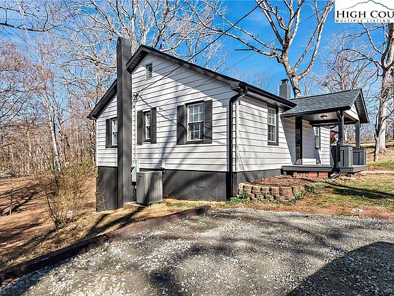 3rd image of 270 Northwood Drive