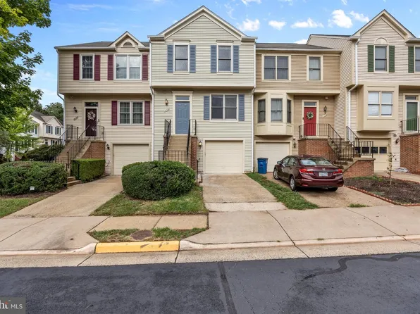 14720 Grobie Pond Ln, Centreville, VA 20120