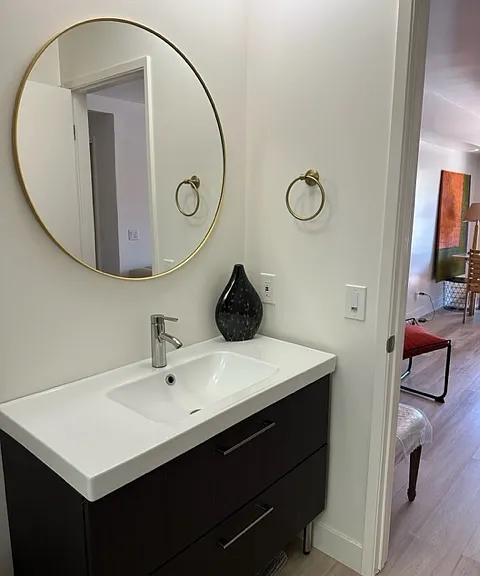 Full bathroom