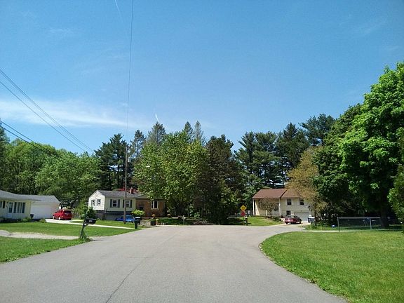4th image of 146 Viking Ct