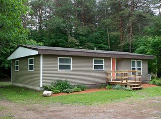 770 Hazel St, Howard City, MI 49329