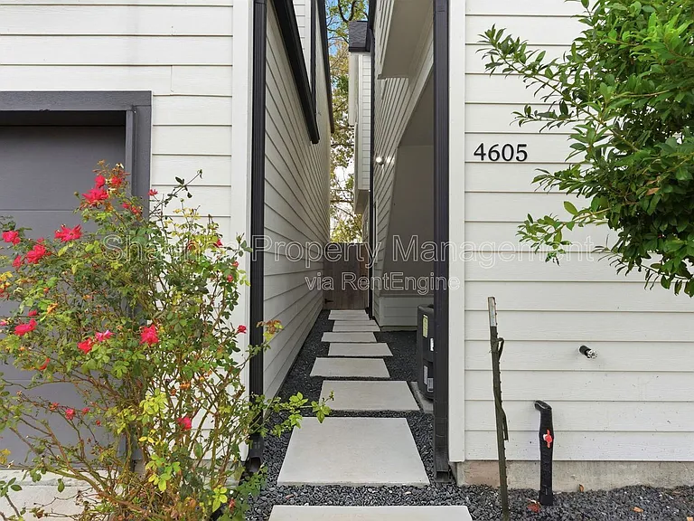 4605 Lavatera St — Photo 2
