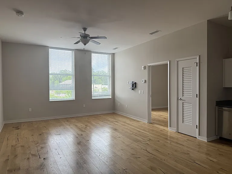 3002 Hardy St #208 — Photo 4