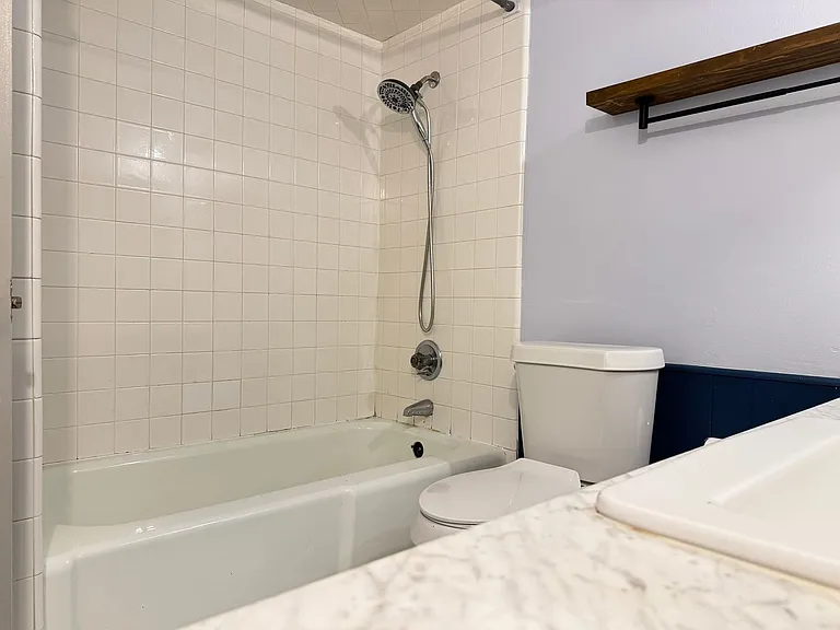3604 Royal Oak Dr — Photo 17