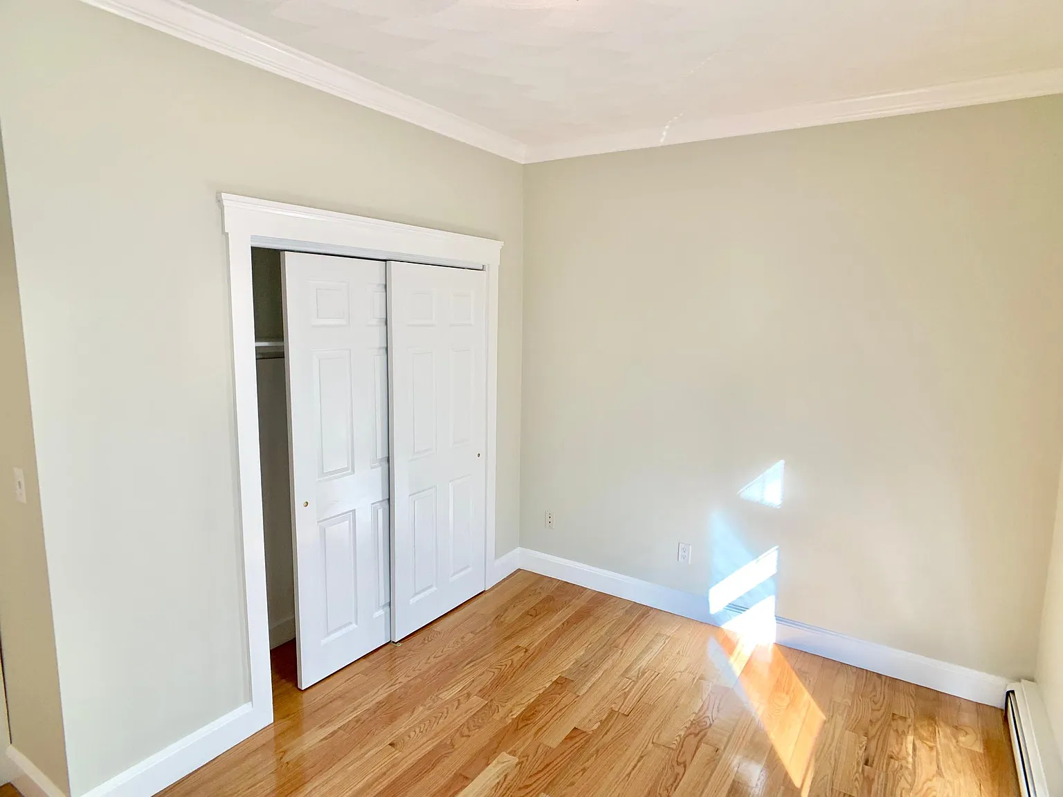 757 Cambridge St — Photo 4