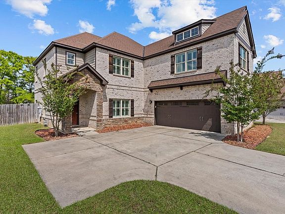 3rd image of 118 Tablerock Ct