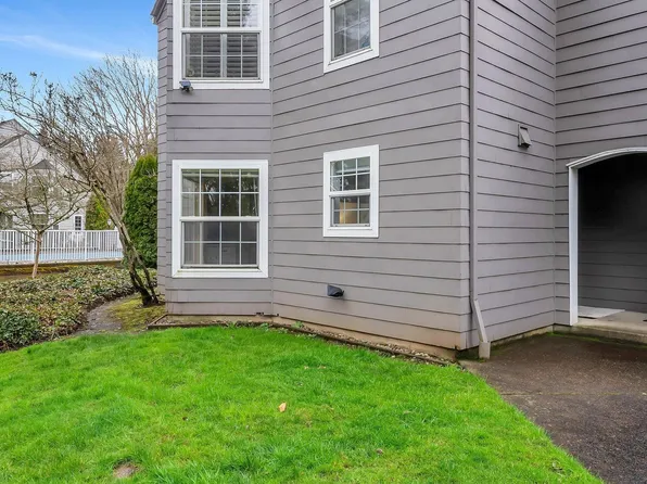 8615 SW Curry Dr Unit B, Wilsonville, OR 97070