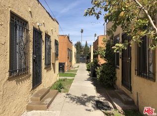 860 W 83rd St, Los Angeles, CA 90044