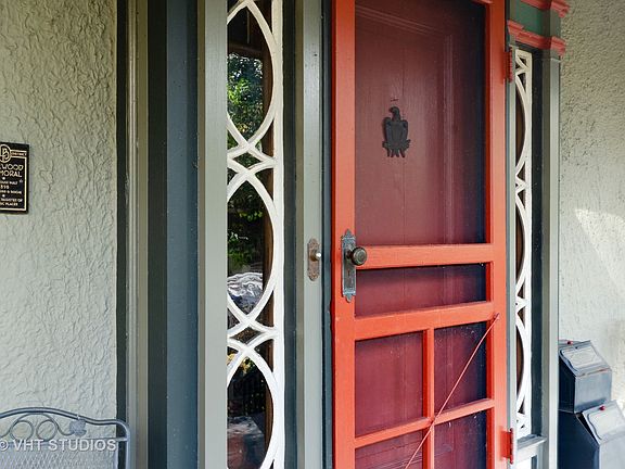 5th image of 5453 N Lakewood Ave