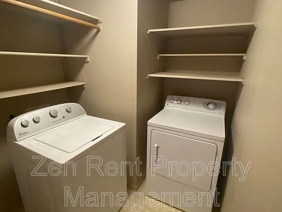 5th image of 1528 E Indian Wells Dr