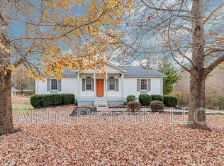 314 S Plainview Dr, Greenville, SC 29611