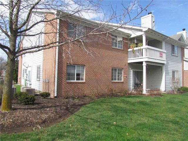 1st image of 8118 Brookmont Ct