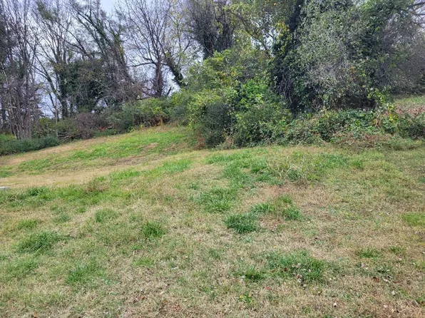 219 Harrison Ave NW, Roanoke, VA 24016