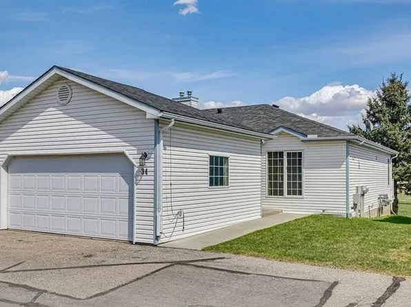 105 W Elm Pl #34, Okotoks, AB T1S 1Y9