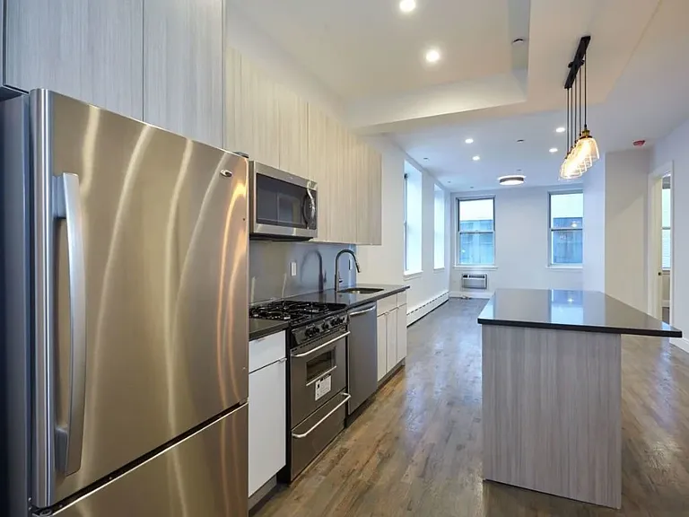 45 Beekman St #3S — Photo 1