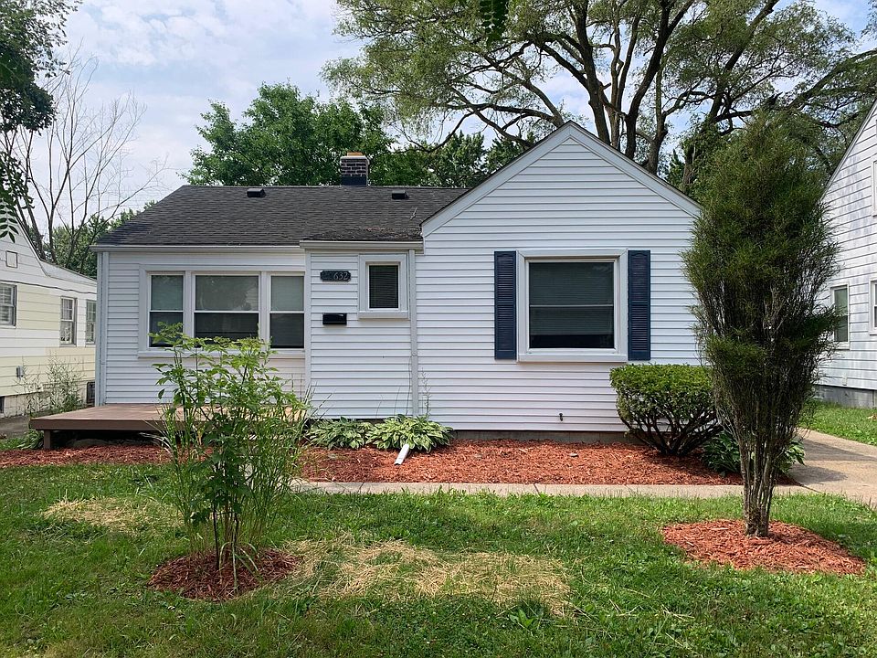 1st image of 20632 Elkhart St
