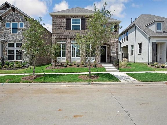 2nd image of 7020 Royal View Dr