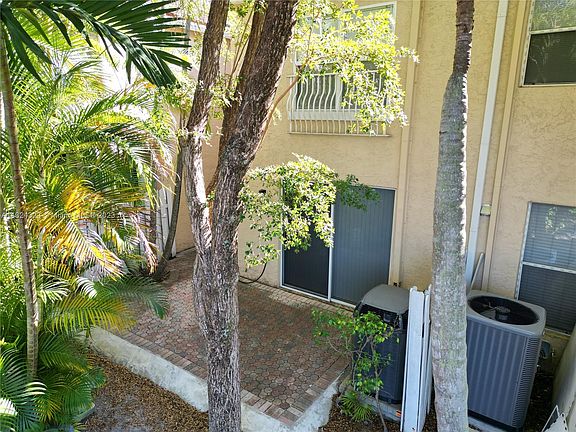 5th image of 3437 NE 210th Ter #3437