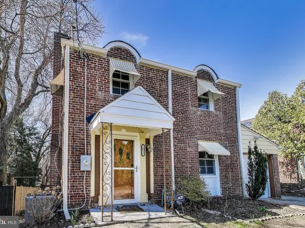 2011 Wardman Rd, Hyattsville, MD 20782