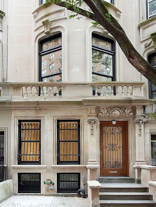 1st image of 320 W 101st St