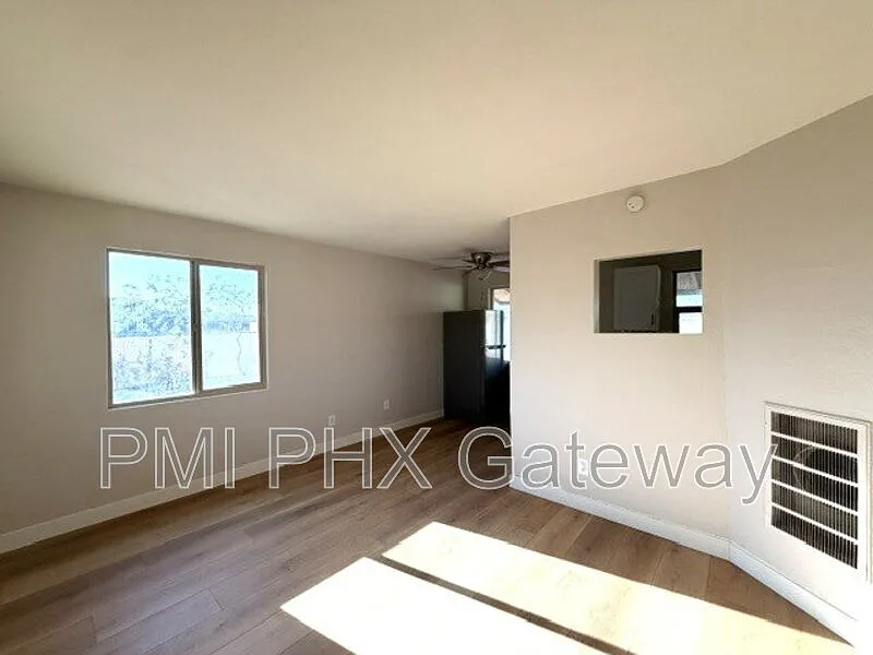 1 bed, 1.0 bath, 532 sqft, $795 — Photo 3