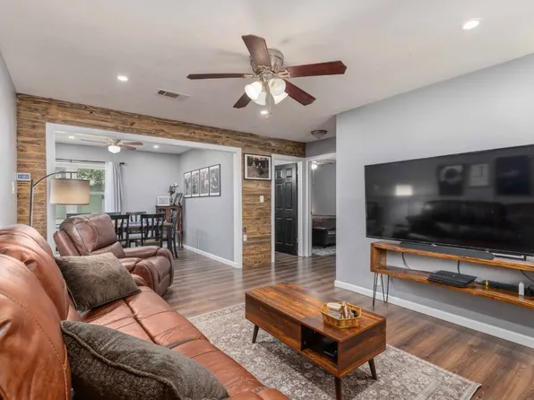 1608 Campa Dr, Brownwood, TX 76801