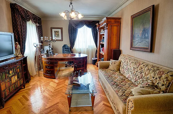 Sold by City Express Realty LLC | media 8