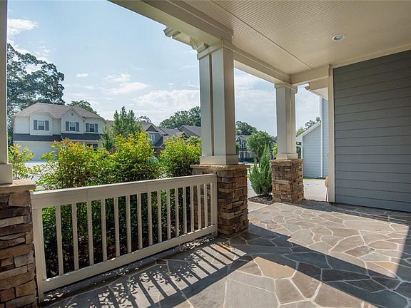 4th image of 2640 Parks Edge Dr SE