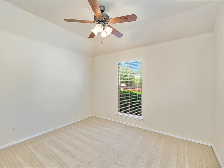 1200 Sierra Blanca Dr — Photo 12