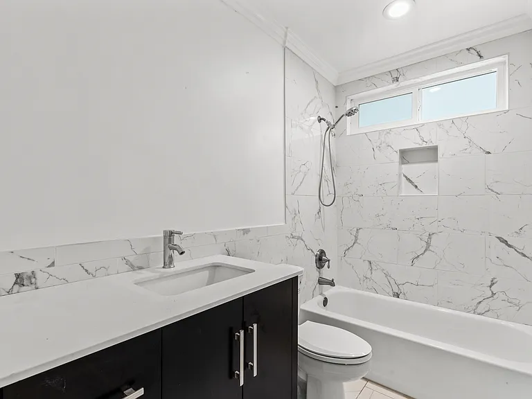 4217 Whitsett Ave #1 — Photo 14