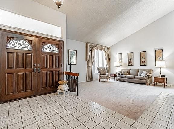 3rd image of 15871 Las Palmeras Ave