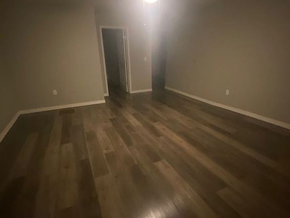 2nd image of 655 E Wabash St Unit 3