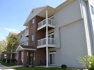 245 Sinclair, Ames, IA 50014