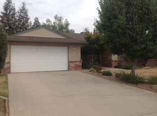923 E Alluvial Ave, Fresno, CA