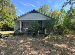 1406 W Pine St, Warren, AR 71671
