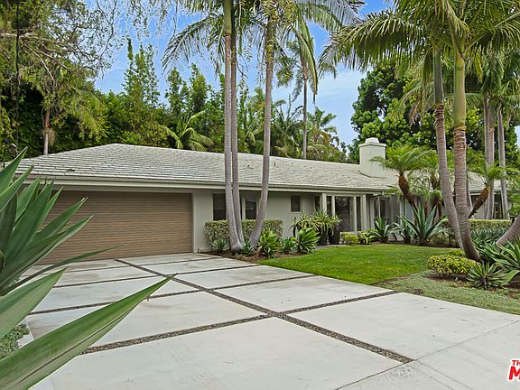4th image of 1120 Maroney Ln