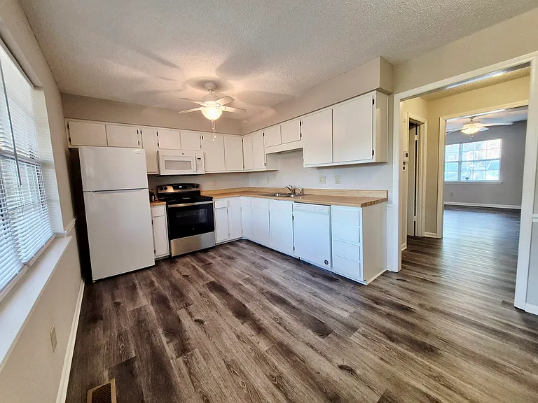 7 Jadewood Ct #A — Photo 25