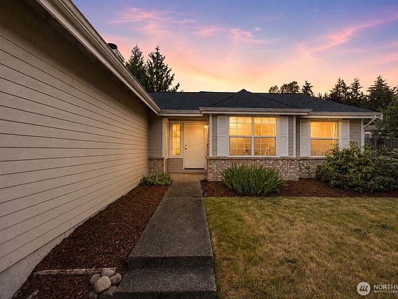 3rd image of 6308 Greengate Place SE