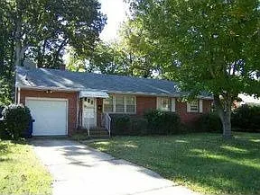 549 Blount Point Rd photo 1