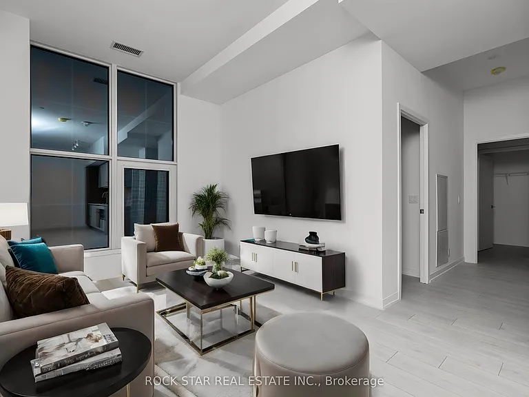 55 Mercer St #808 — Photo 2