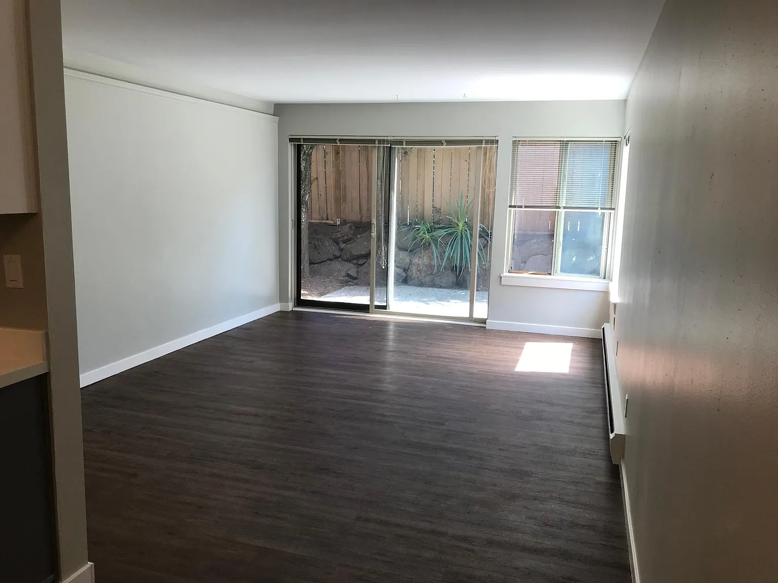 1 bed, 675 sqft, $1,725 — Photo 2