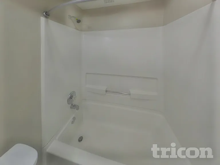 760 Country Lake Ct — Photo 14