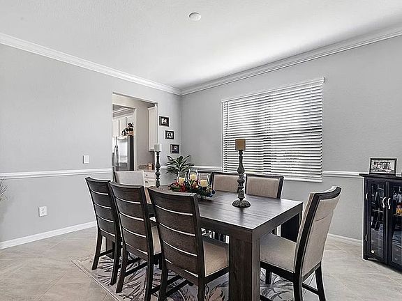 3rd image of 14579 Carva Ln