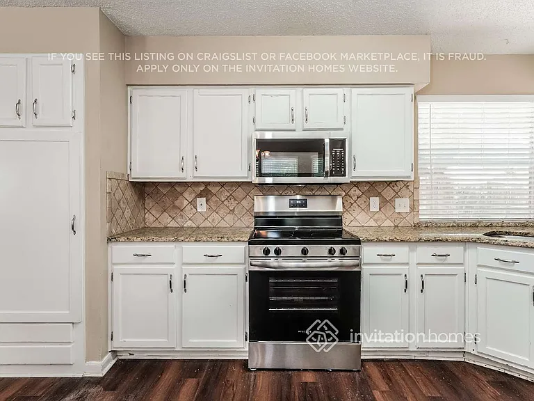 553 Mercer St — Photo 9