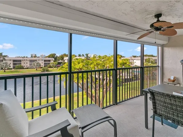 788 Park Shore DR #B34, NAPLES, FL 34103