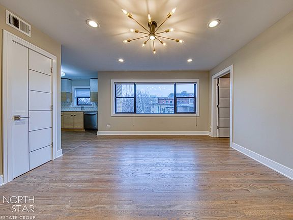 4th image of 5710 N Hermitage Ave #1